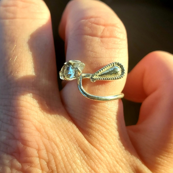 New Rough Herkimer Diamond Chip 925 Silver Ring. - Picture 9 of 16